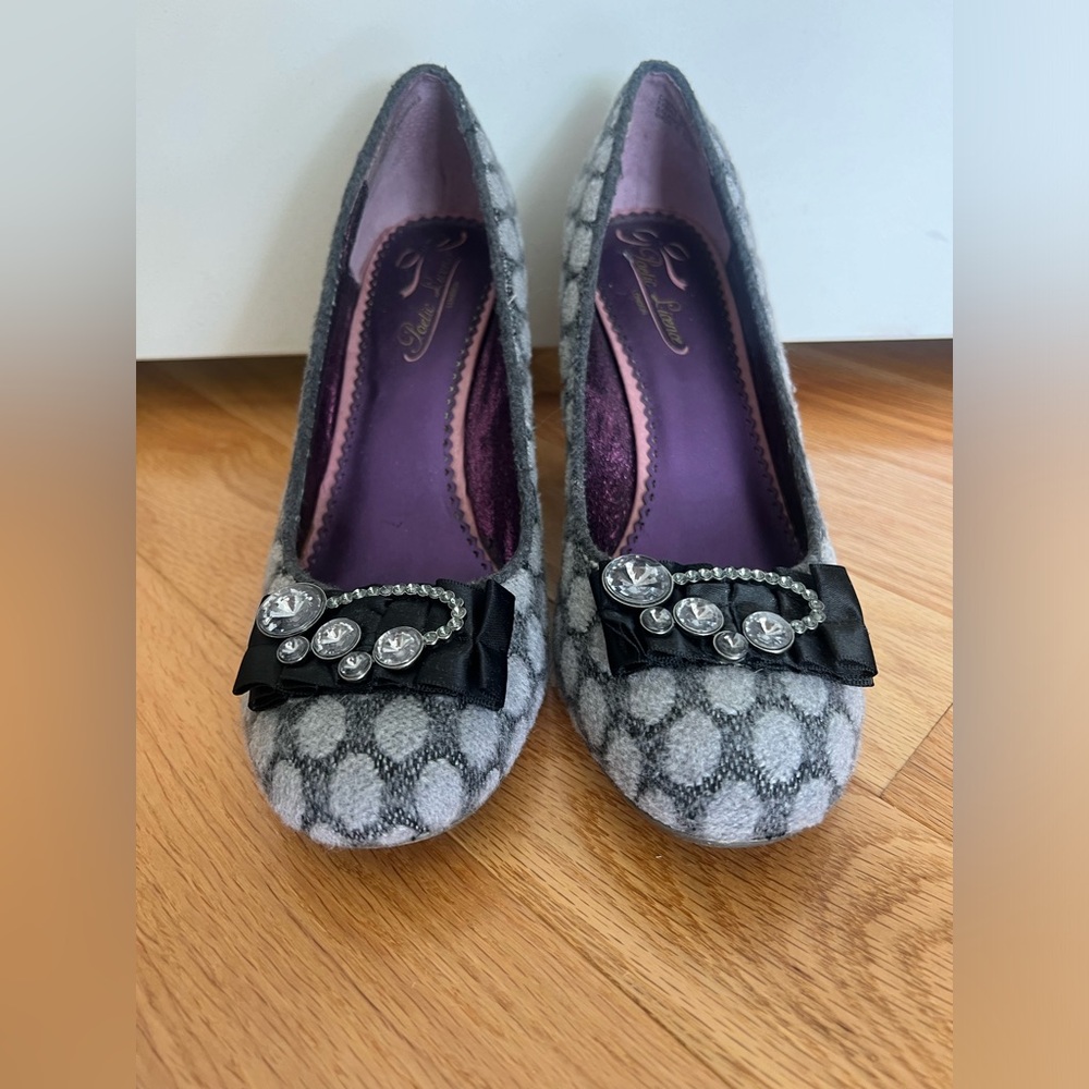 Fashion 2in heels..